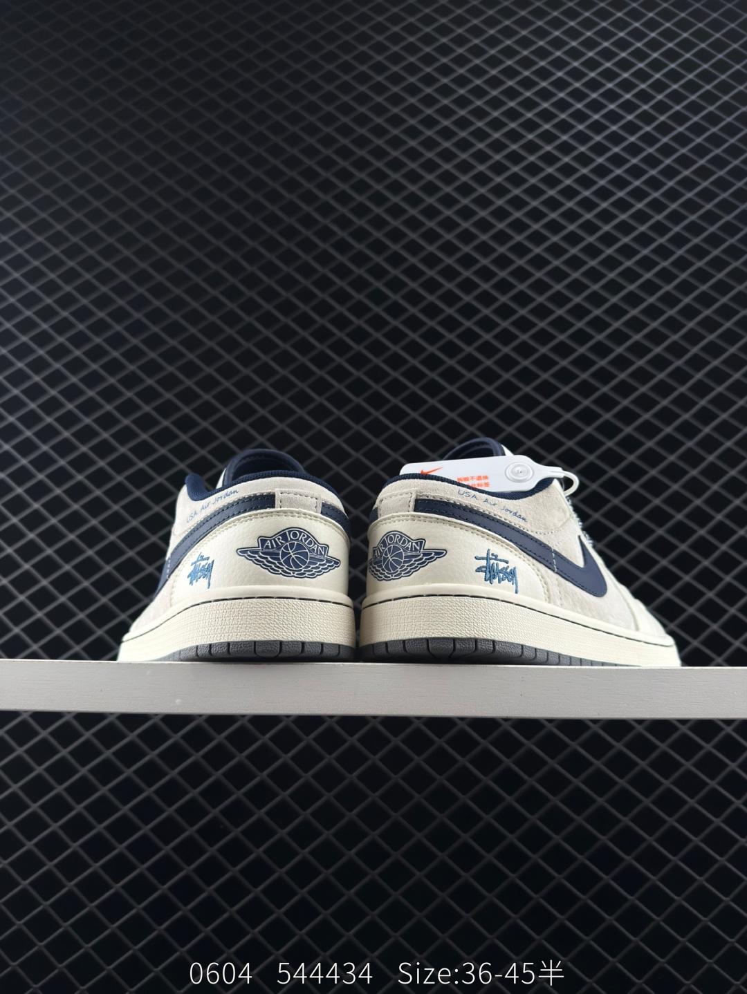 Air Jordan 1 Low GS”Light Smoke Grey/Black“